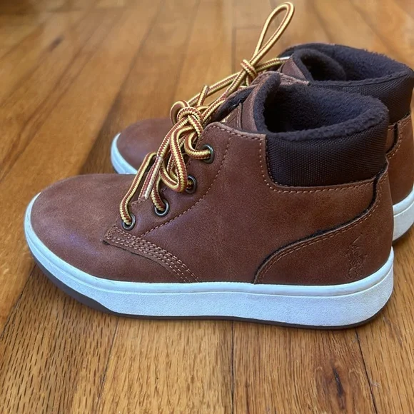 Kids Ralph Lauren Faux leather sneaker - Picture 2 of 5